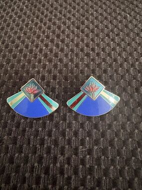 Vintage 1980s LAUREL BURCH "WATER LILY" Cloisonné Enamel Earrings